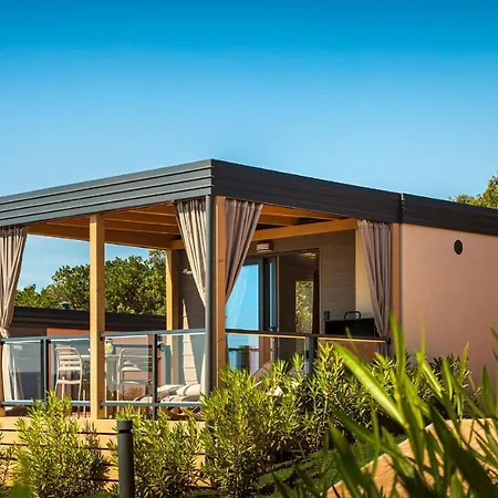 Kamp Istra Premium Camping 5*